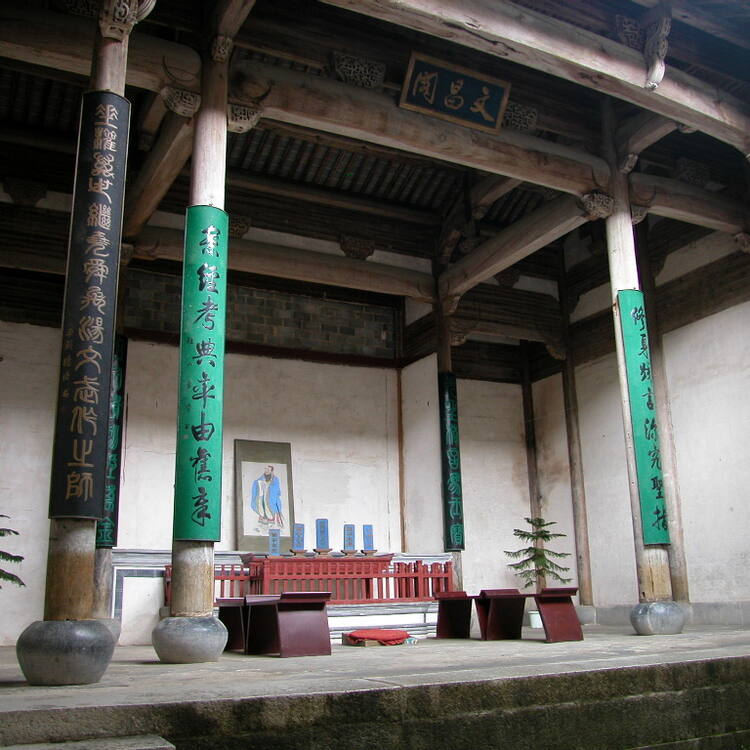 Tell me about Hongcun Village - Xidi and Hongcun-Look-Up-China