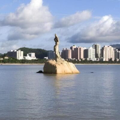 Look_Up_Zhuhai_China_Travel